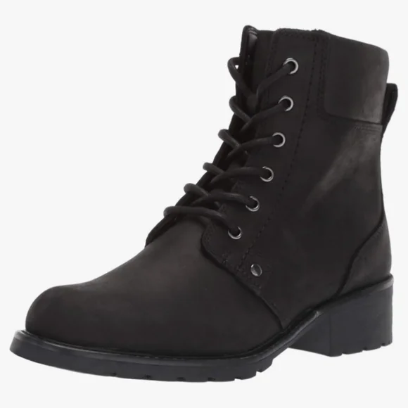 Clarks Women's Orinoco Spice Ankle Leather Combat Zip-Up Comfort Boots  Black 10
